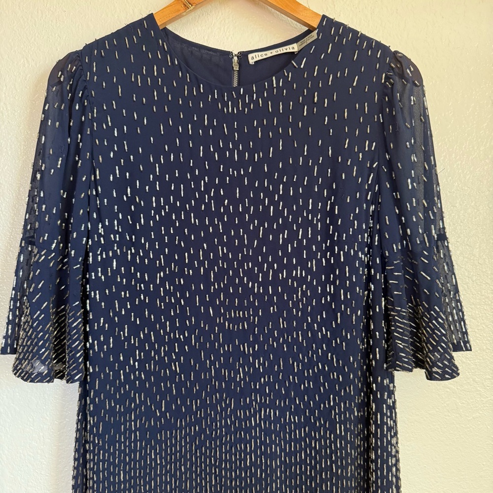 Alice + Olivia Thym Trumpet-Sleeve Shift Beaded Dress Size 8 - Picture 5 of 15